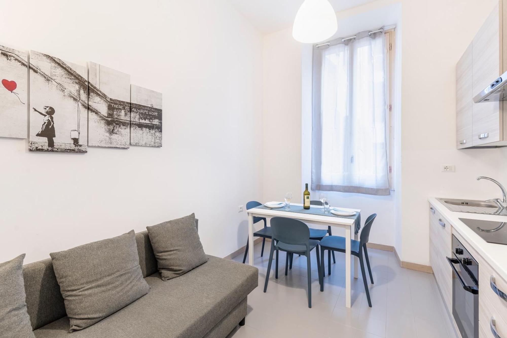 Hostly - Michelangelo Midtown-center Of Appartement Rome