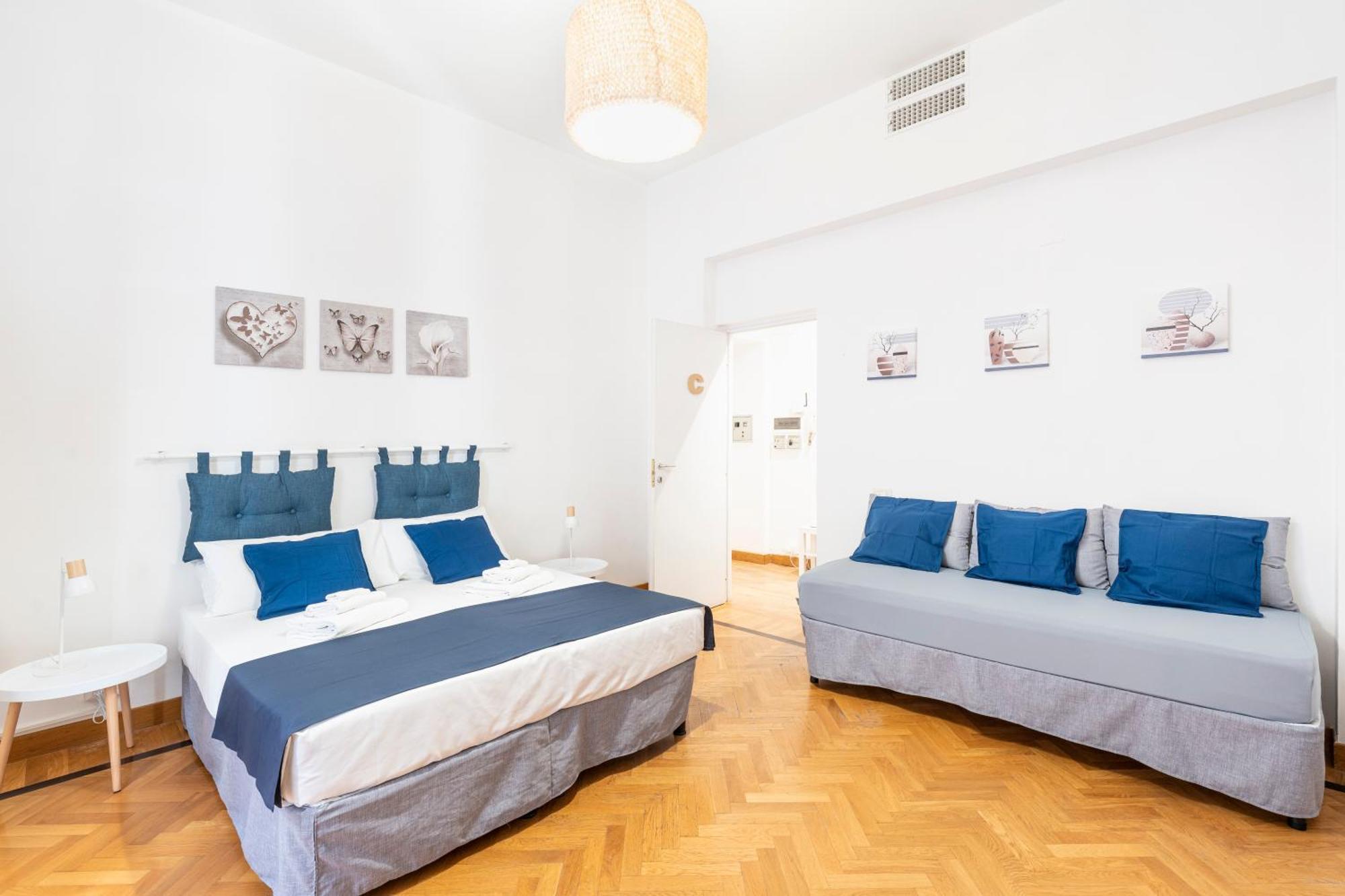 Hostly - Michelangelo Midtown-center Of Appartement Rome